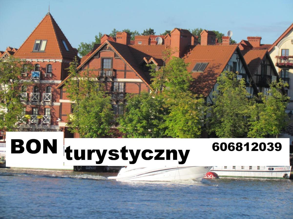 Mikolajki Apartamenty エクステリア 写真